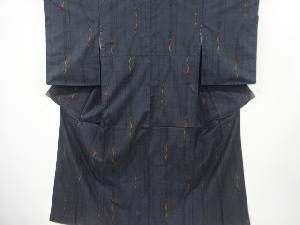 幾何学模様織り出し本場泥大島紬着物(5マルキ)